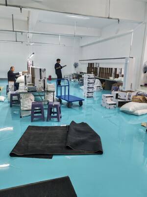 Εναφορικά γάντια νιτρίλης Ευέλικτα γάντια χωρίς σκόνη Ιδανικά για ιατρικές βιομηχανικές και τροφικές εφαρμογές
